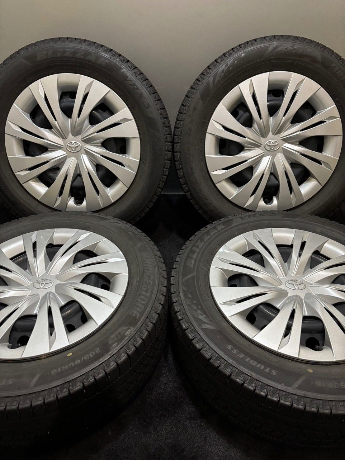 ☆205/60R16 BRIDGESTONE/VRX3 23年製 トヨタ 90系 ノア ヴォクシー