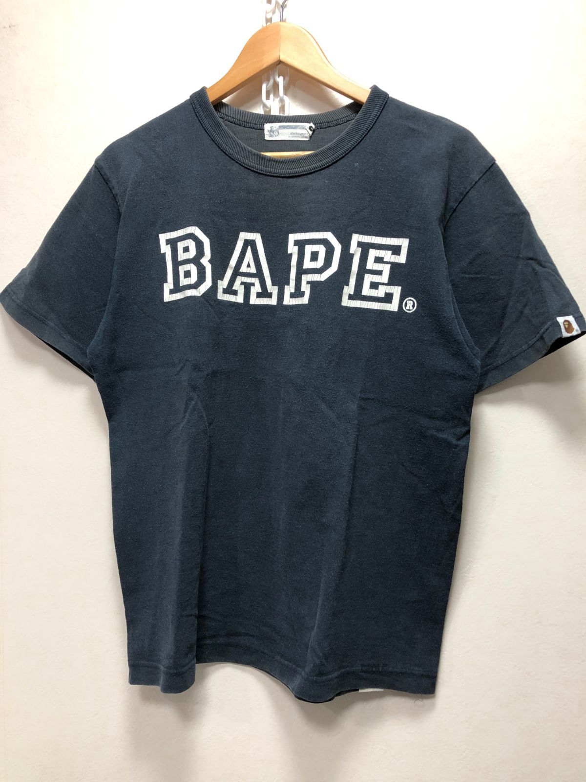 305052 A BATHING APE BAPE ロゴ Tシャツ M ベイプ アベイシングエイプ 