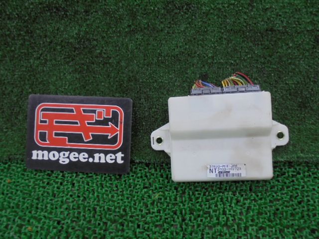 4FT4666 BGA6 ホンダ アクティ HH5 前期型 SDX エンジンコンピューター　372820-PFE-J66 7,762円