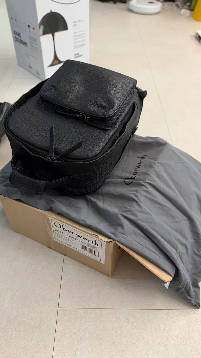 オーバベルト バックパック 13inch 状態 ほぼ新品
