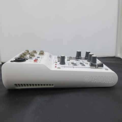 【箱無し/本体のみ】 YAMAHA AG03 箱無し/本体のみ】 YAMAHA AG03 ヤマハ オーディオミキサー 平塚店1-D