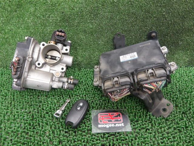 パレット DBA-MK21S エンジンコンピューター MITSUBISHI 33910-82K60 