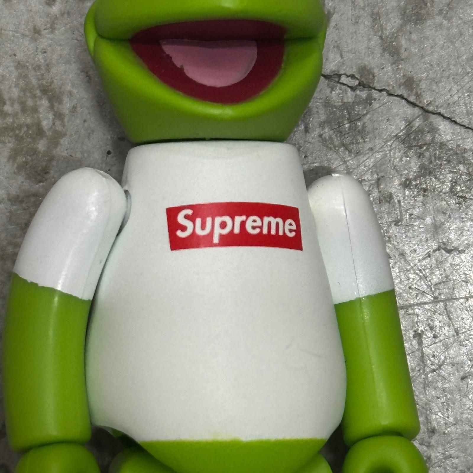 Supreme × MEDICOM TOY Kermit the Frog Kubrick カーミット