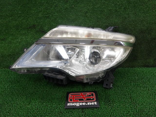 3FV9521 ABI4 日産 セレナ FC26/FNC26 後期 ハイウェイスター VS+S