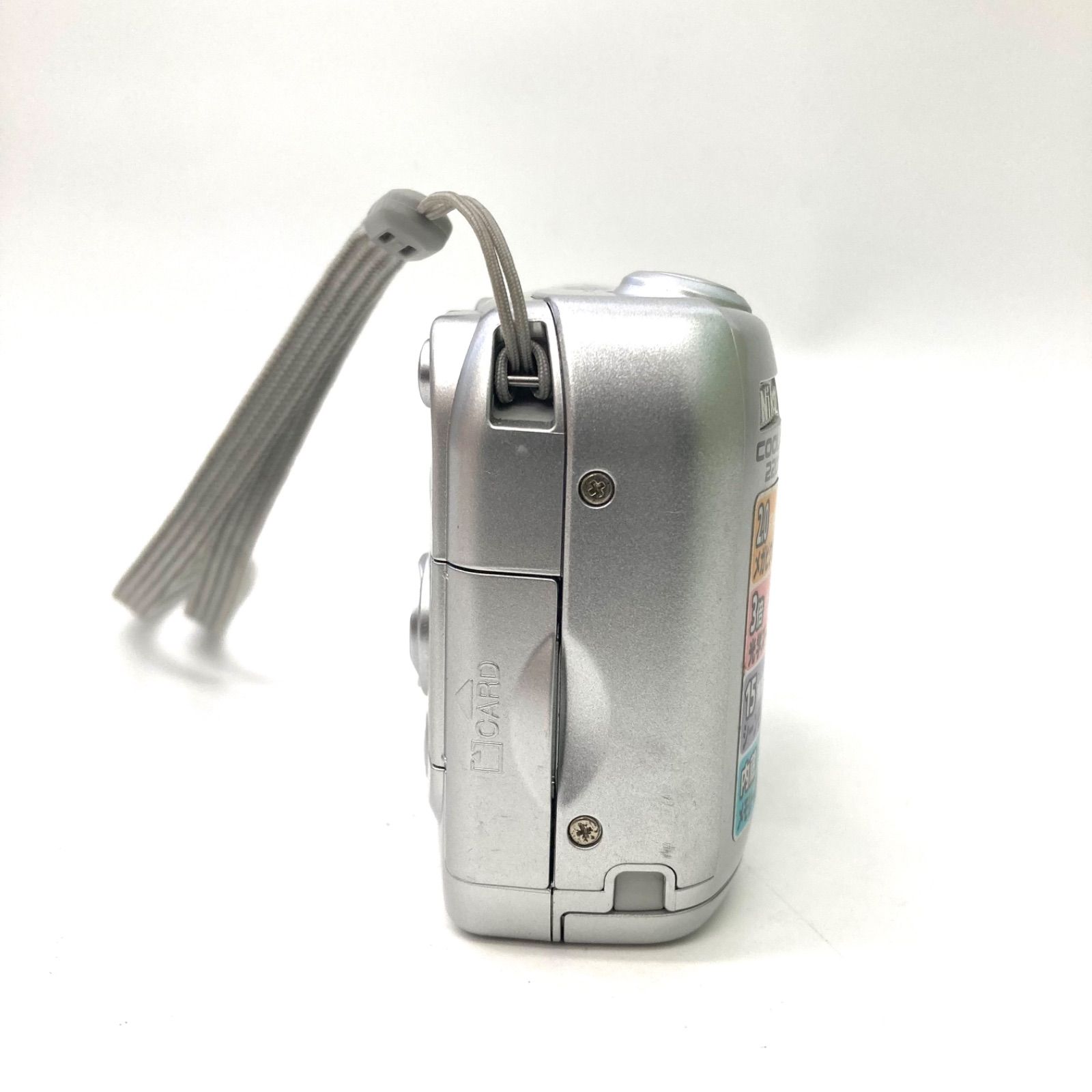 Nikon】ニコン COOLPIX クールピクス 2200 シルバー コンパクト