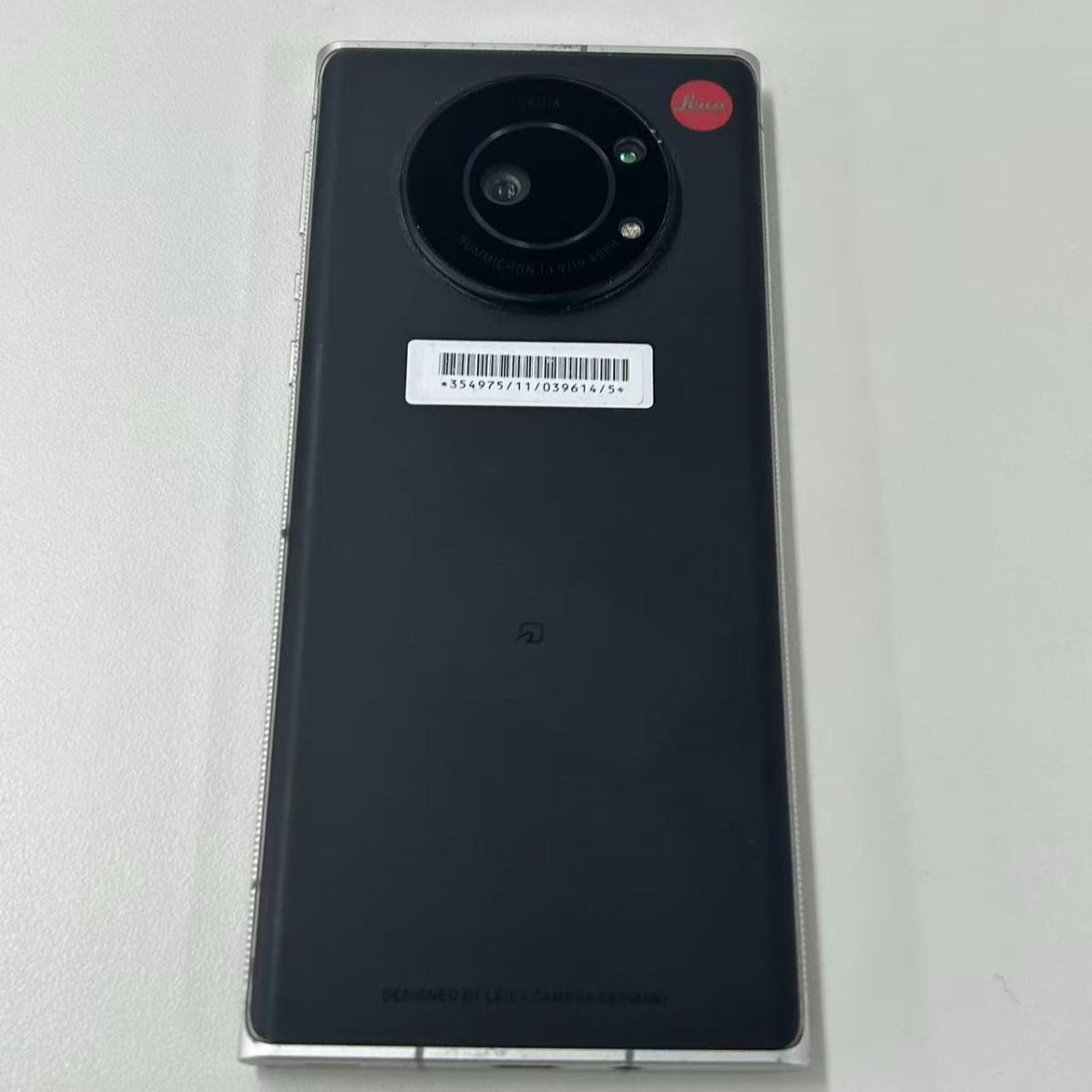 【ジャンク品】Leitz phone 1