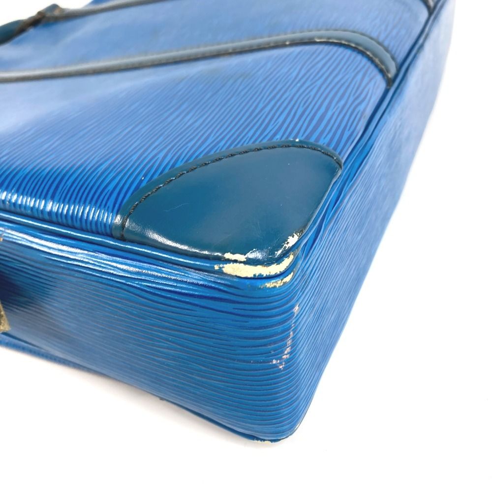 ルイヴィトン ポルト ドキュマン ヴォワヤージュ エピ 中古・古着通販】LOUIS VUITTON (ルイ ヴィトン) LOUIS VUITTON エピ