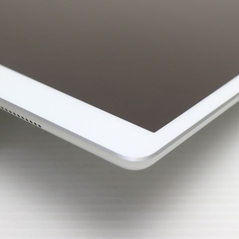 新品同様 iPad 第8世代 Wi-Fi 128GB シルバー 即日発送 タブレット