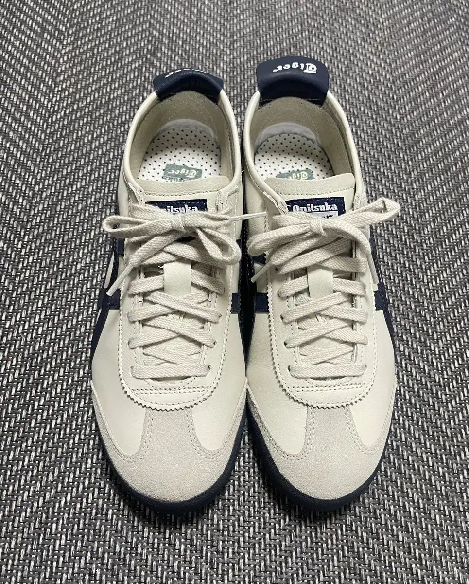 265mm オニツカタイガー(Onitsuka Tiger) スニーカー