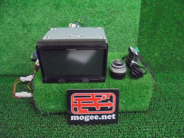 2FU7531 AEP3 日産 セレナ GFC27 前期型 ハイウェイスター にて使用　カロッツェリア　メモリーナビゲーション　AVIC-RZ800/QHTW035679JP
