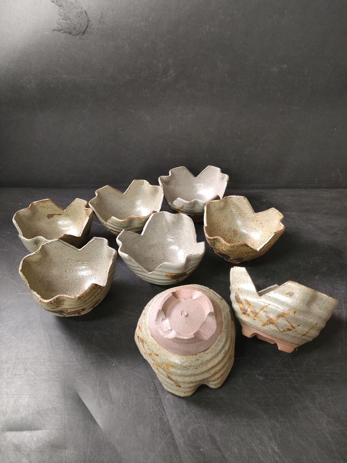F20-08/唐津焼/在銘/絵唐津割山椒向付 8客/向付/小鉢/小皿/銘々皿/鉄絵/懐石道具/懐石料理