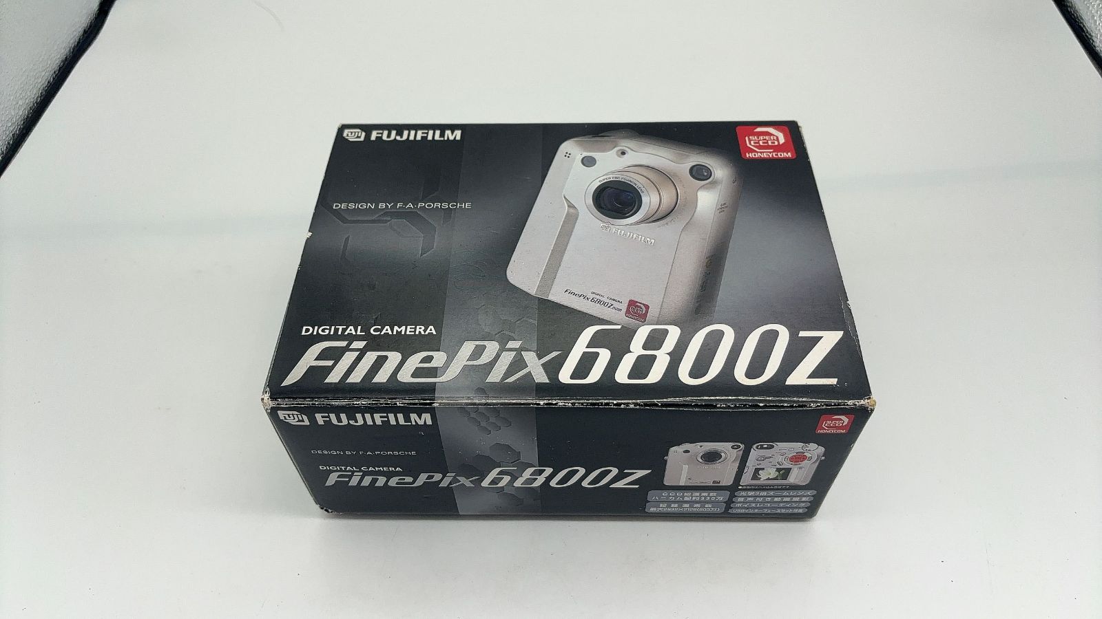 MP-00584 富士フィルム FUJIFILM FinePix 6800Z 3x 箱、取扱説明書、充電スタンド、バッテリー付属