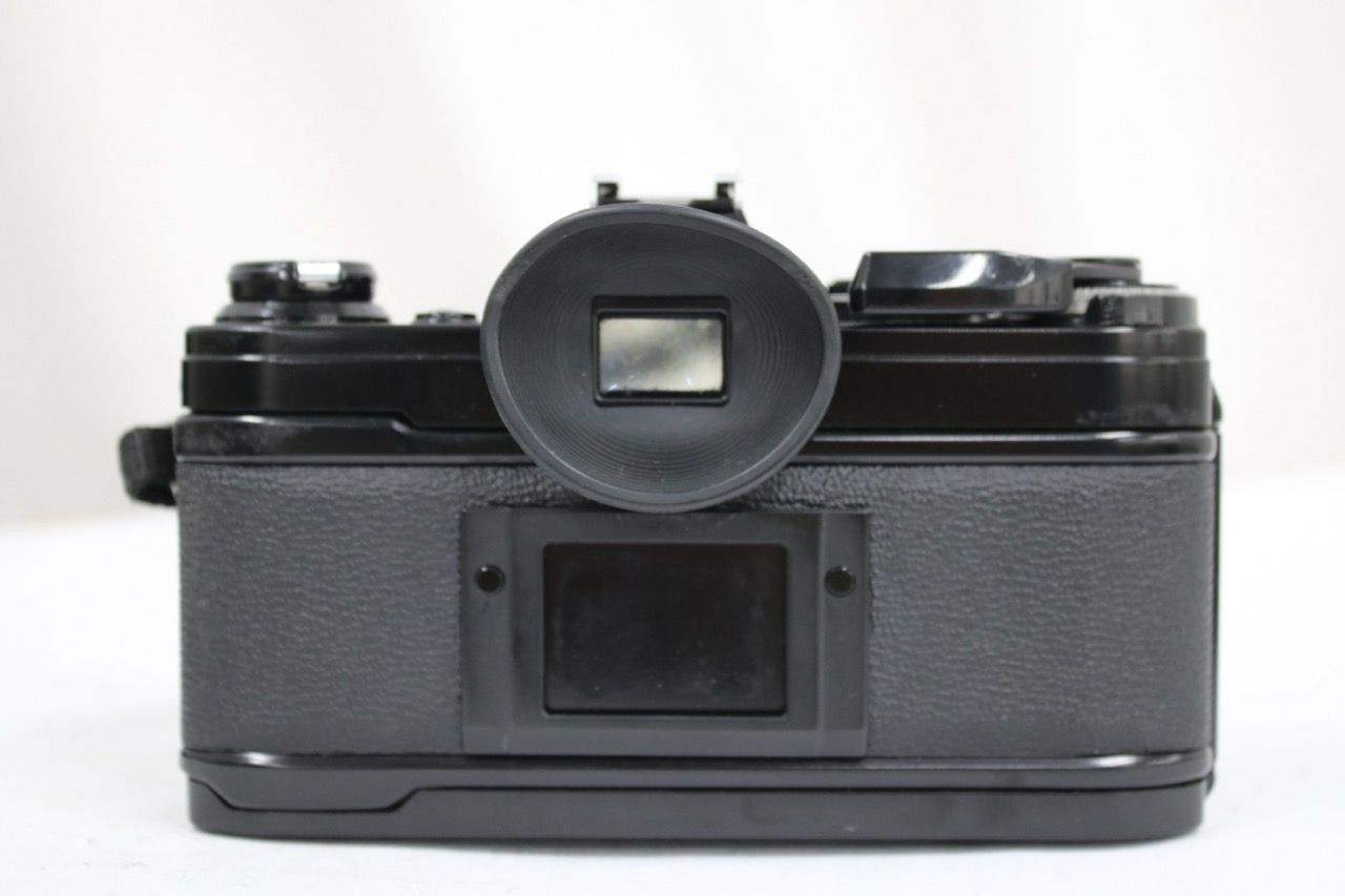 【返品保証】 キャノン Canon AE-1 ブラック NEW FD 28mm F2.8 ボディレンズセット e12377