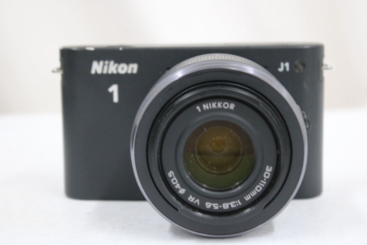 【返品保証】 【シャッター1333回】ニコン Nikon 1 J1 ブラック 1 NIKKOR 30-110mm F3.8-5.6 VR ミラーレス一眼 e12378 【返品保証】 【シャッター1333回】ニコン Nikon 1 J1 ブラック 1 NIKKOR 30-110mm F3.8-5.6 VR ミラーレス一眼 e12378