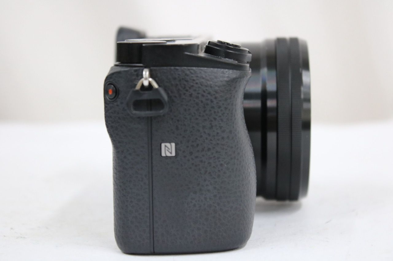 【返品保証】 【シャッター3668回】ソニー Sony α6000 ブラック E 16-50mm F3.5-5.6 OSS ミラーレス一眼 e12379