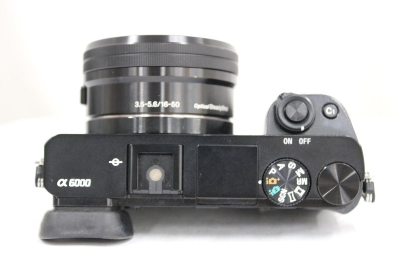 【返品保証】 【シャッター3668回】ソニー Sony α6000 ブラック E 16-50mm F3.5-5.6 OSS ミラーレス一眼 e12379