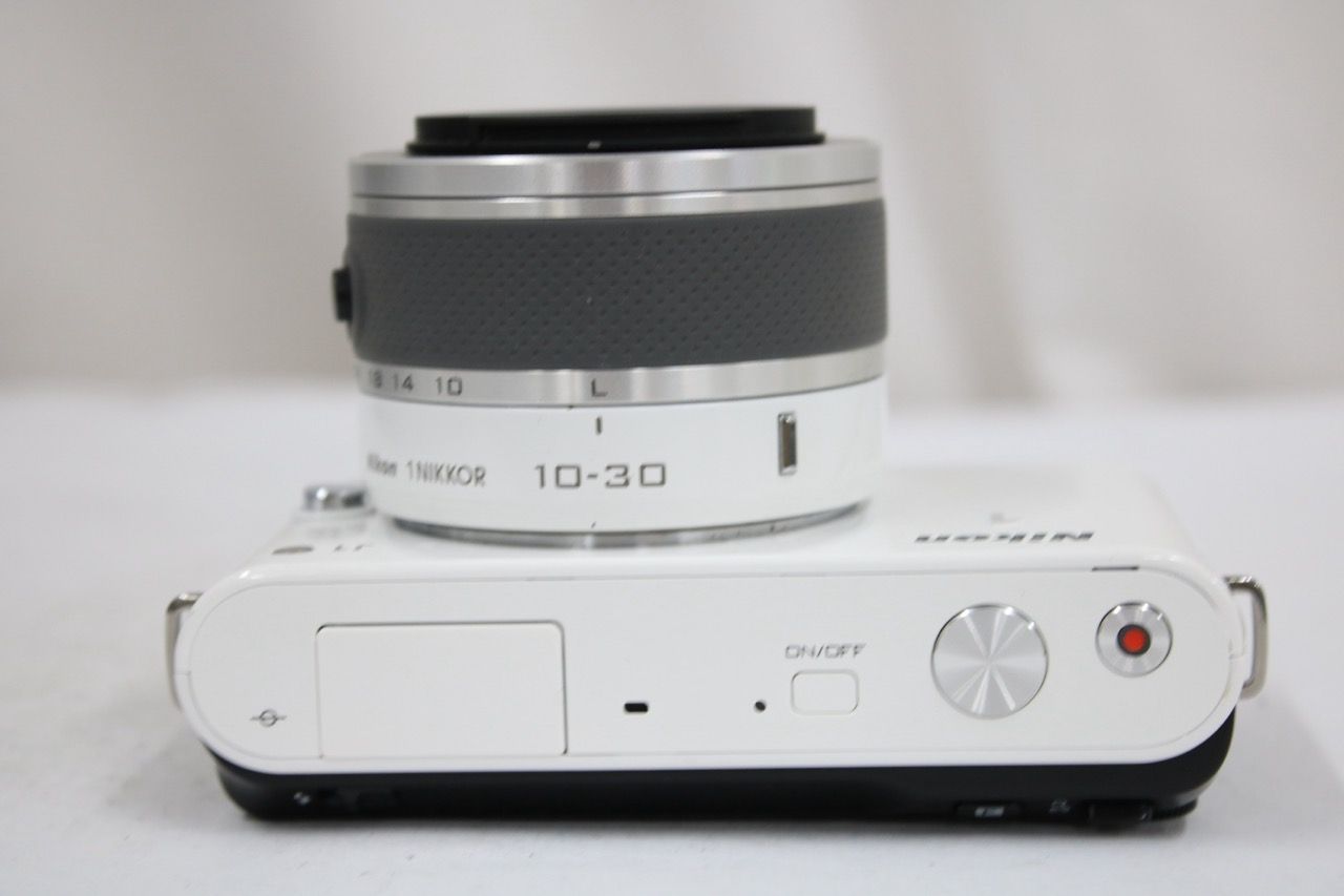 【返品保証】 ニコン Nikon J1 ホワイト 1 NIKKOR 10-30mm F3.5-5.6 VR ミラーレス一眼 e12425 【返品保証】 ニコン Nikon J1 ホワイト 1 NIKKOR 10-30mm F3.5-5.6 VR ミラーレス一眼 e12425