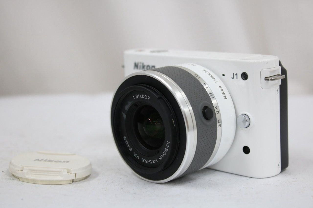 【返品保証】 ニコン Nikon J1 ホワイト 1 NIKKOR 10-30mm F3.5-5.6 VR ミラーレス一眼 e12425