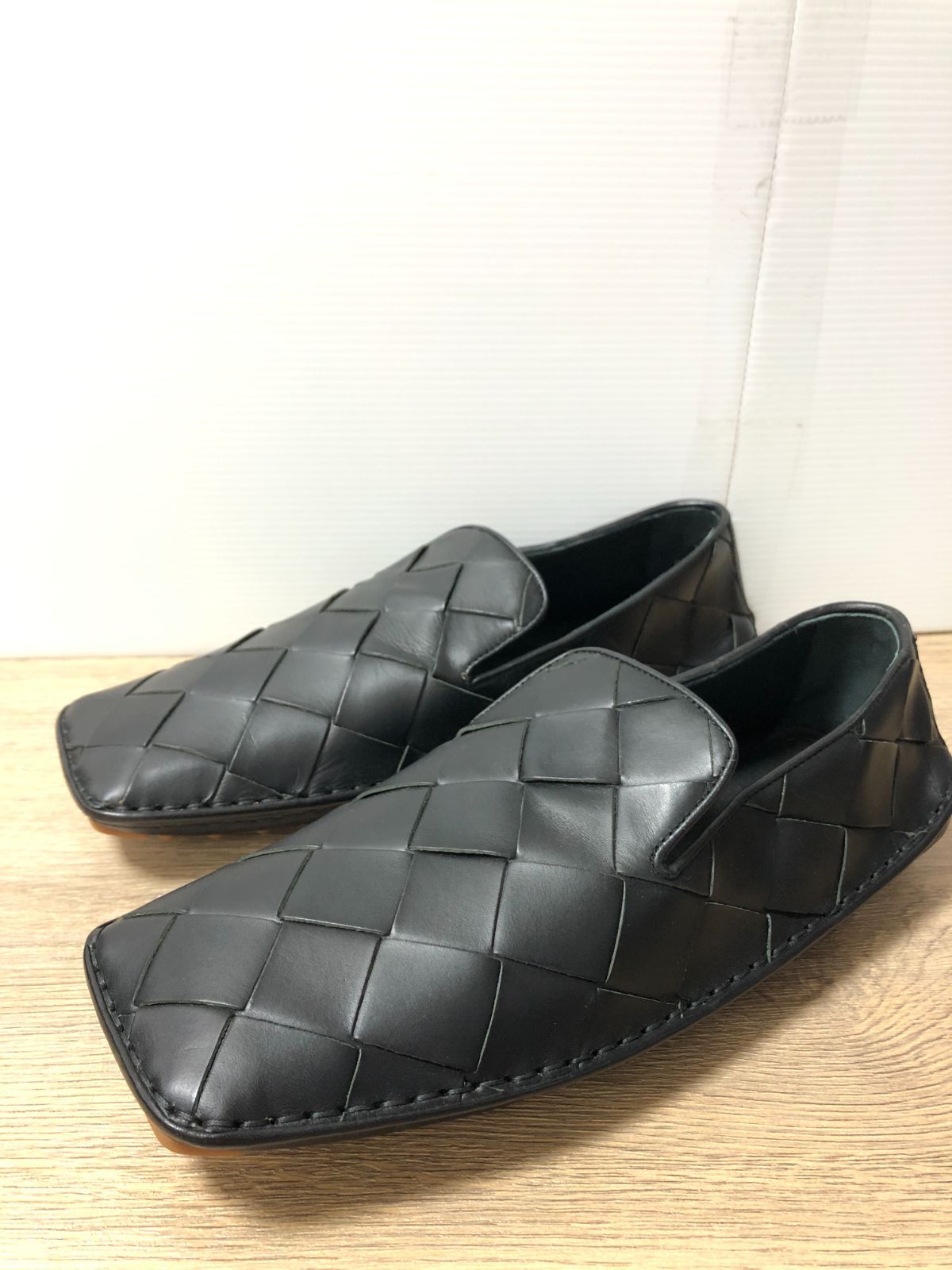 515052 BOTTEGA VENETA INTRECCIATO GOUGLAS 41 25.5cm レザー シューズ スリッパ スリッポン ブラック イントレチャート レザー スリッパ ボッテガヴェネタ