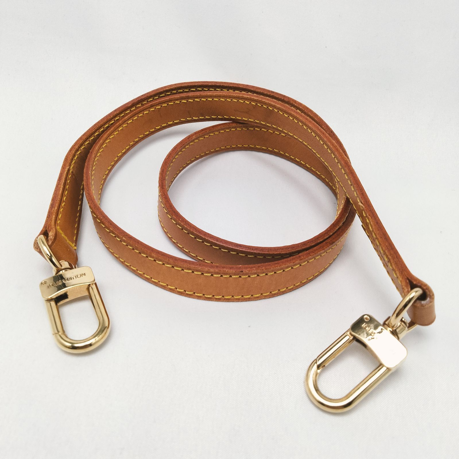 ✨LOUIS VUITTON✨ルイヴィトン ショルダーストラップ レザー ベージュ
