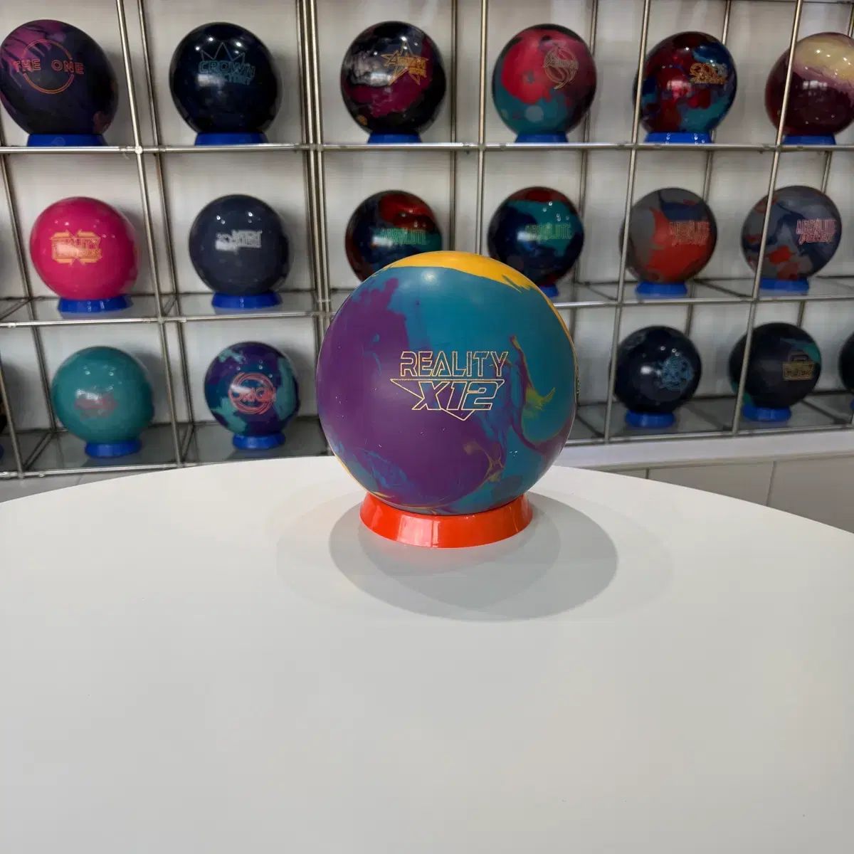 リアリティー X12 (中古ボーリングボール)(おまけ付き リースジコウカノウ)