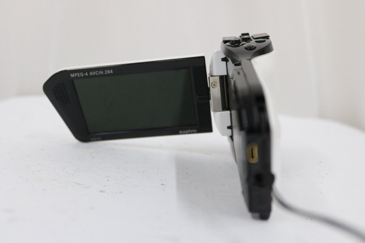 返品保証】 【元箱付き】サンヨー SANYO Xacti DMX-CG11 ホワイト 5x