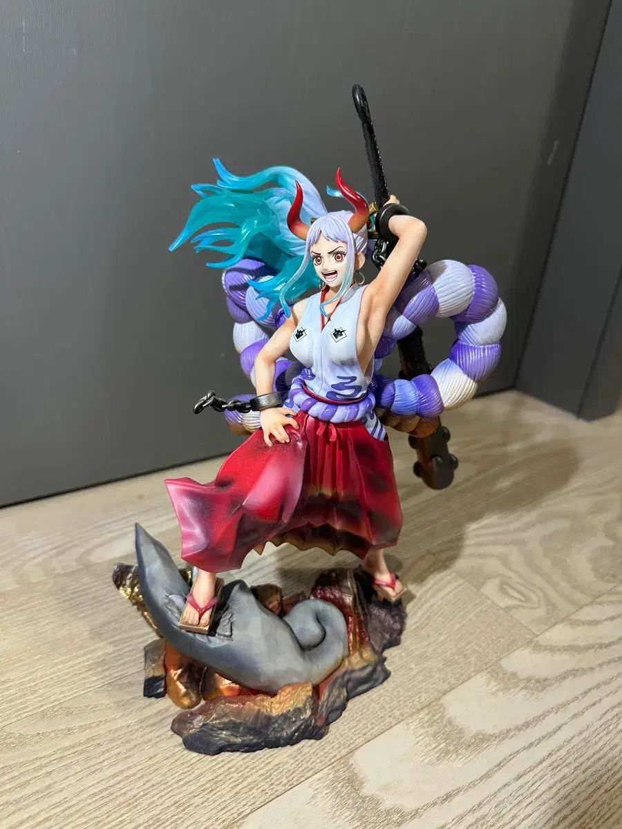 ONE PIECE POP MAXIMUM ヤマト フィギュア