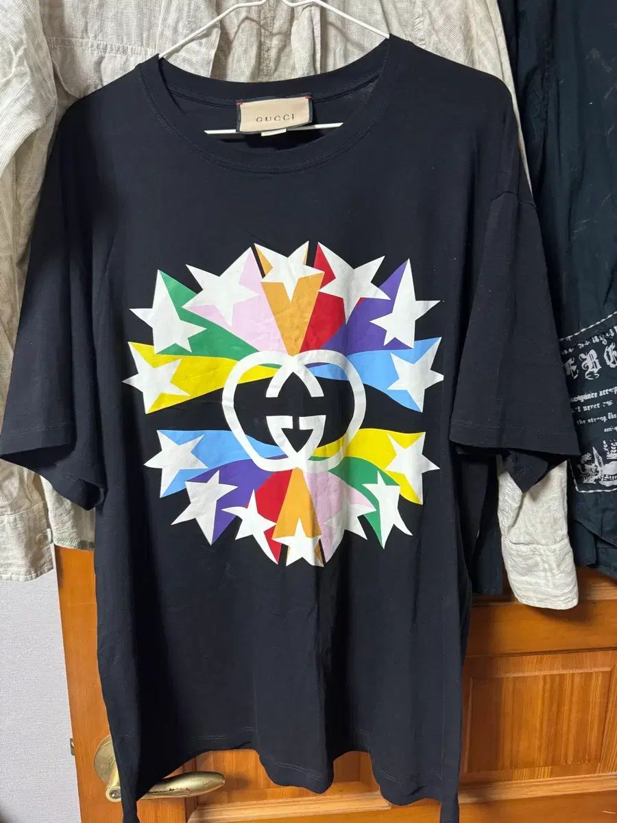 グッチ ブラック スター ロゴ 半袖 Tシャツ XL