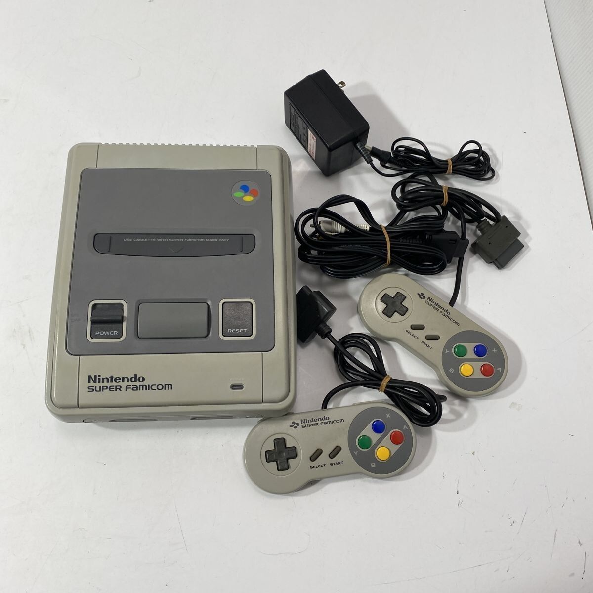 動作確認済み Nintendo スーパーファミコン SFC 本体 コントローラー