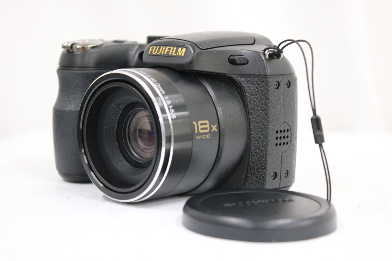 【返品保証】 【便利な単三電池で使用可】フジフィルム Fujifilm FINEPIX S 18x ブラック コンパクトデジタルカメラ e12532