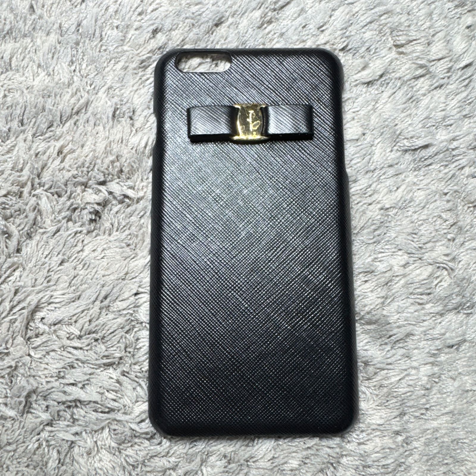 フェラガモ iPhoneケース ブラック 箱付 iPhone6/7/8 - メルカリ