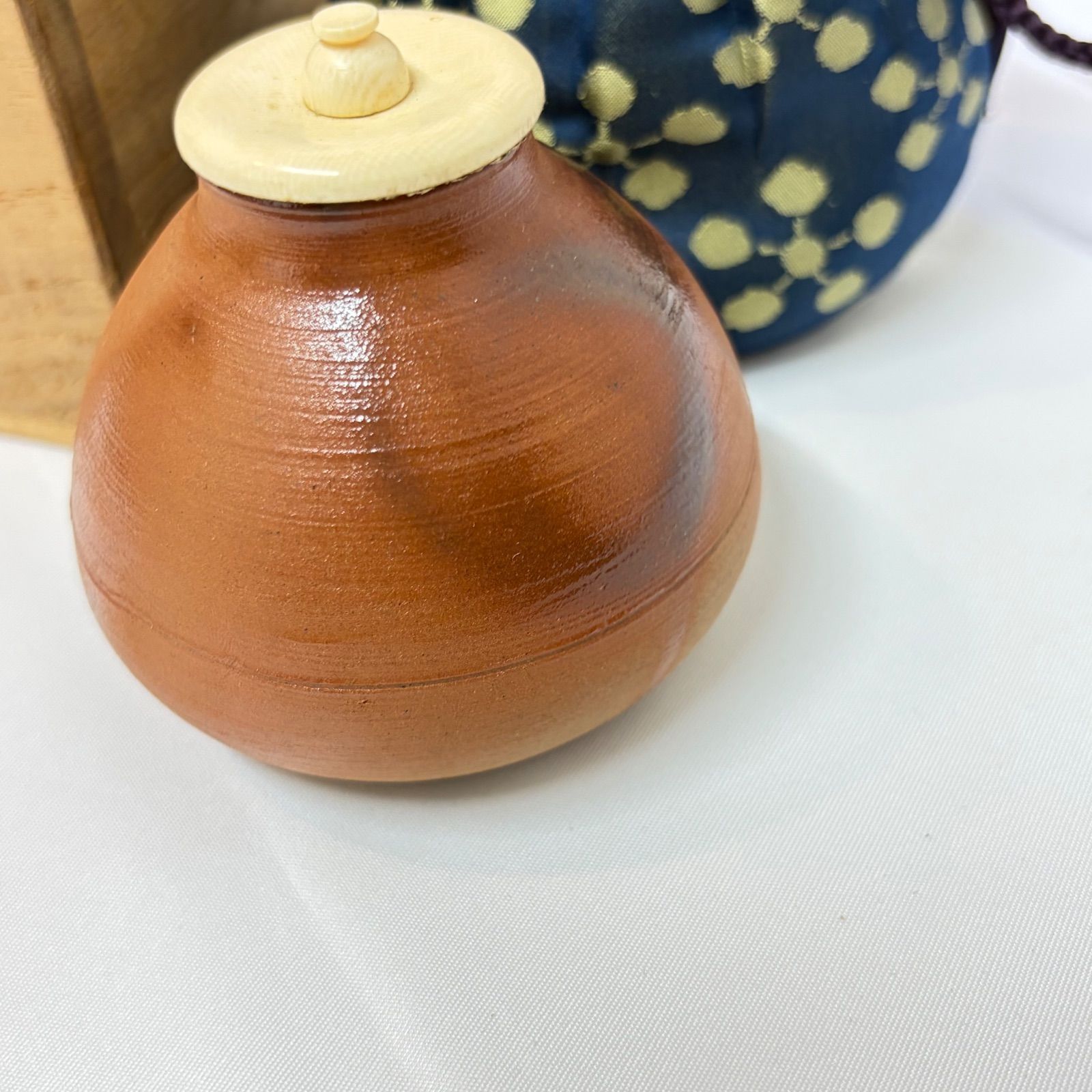 茶道具】備前焼 木村陶峰 作 利休茄子茶入 仕覆（梅鉢文）共箱 - メルカリ