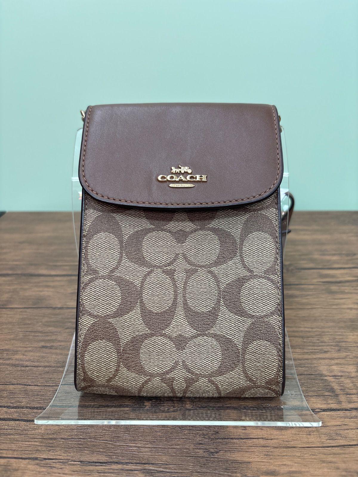 COACH シグネチャー スマホショルダーバッグ ミニバッグ ブラウン 送料無料♪