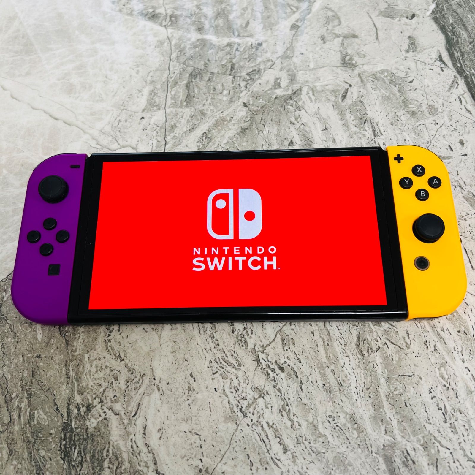 Nintendo　switch　有機ELモデル　2022年製