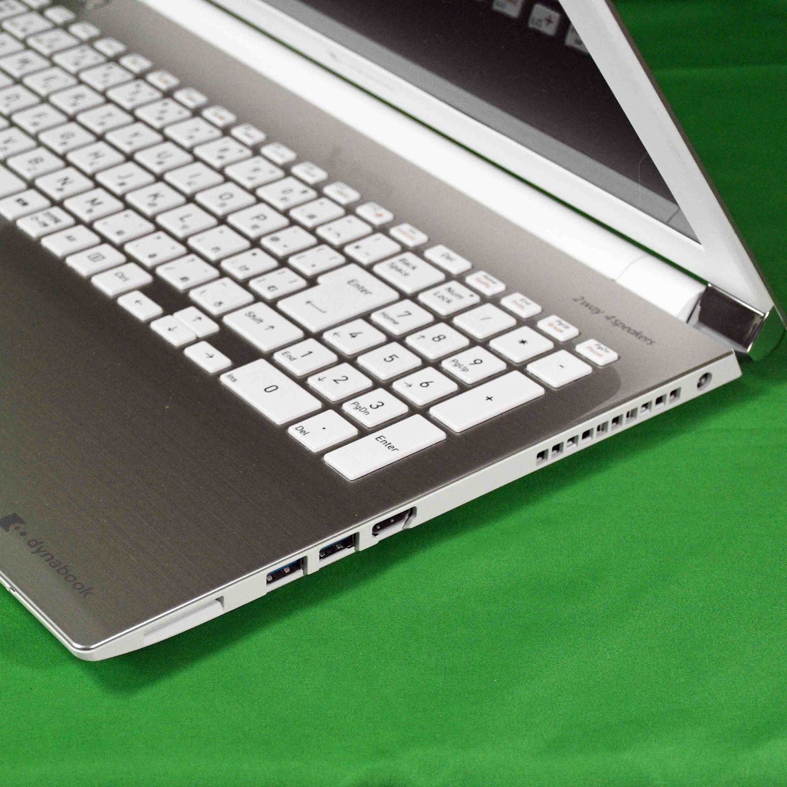 美品 dynabook Core i7 SSD512GB Win11 Office - メルカリ
