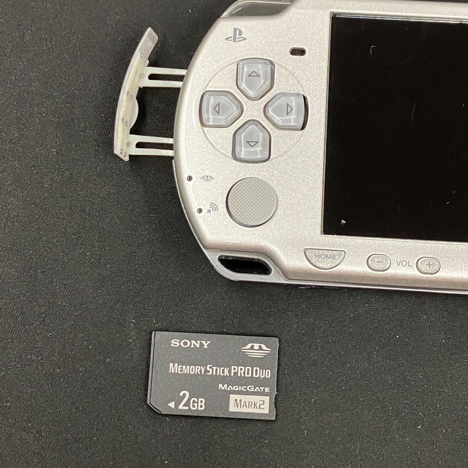 動作確認済 PSP 2000 本体 シルバー ACアダプター メモリースティック