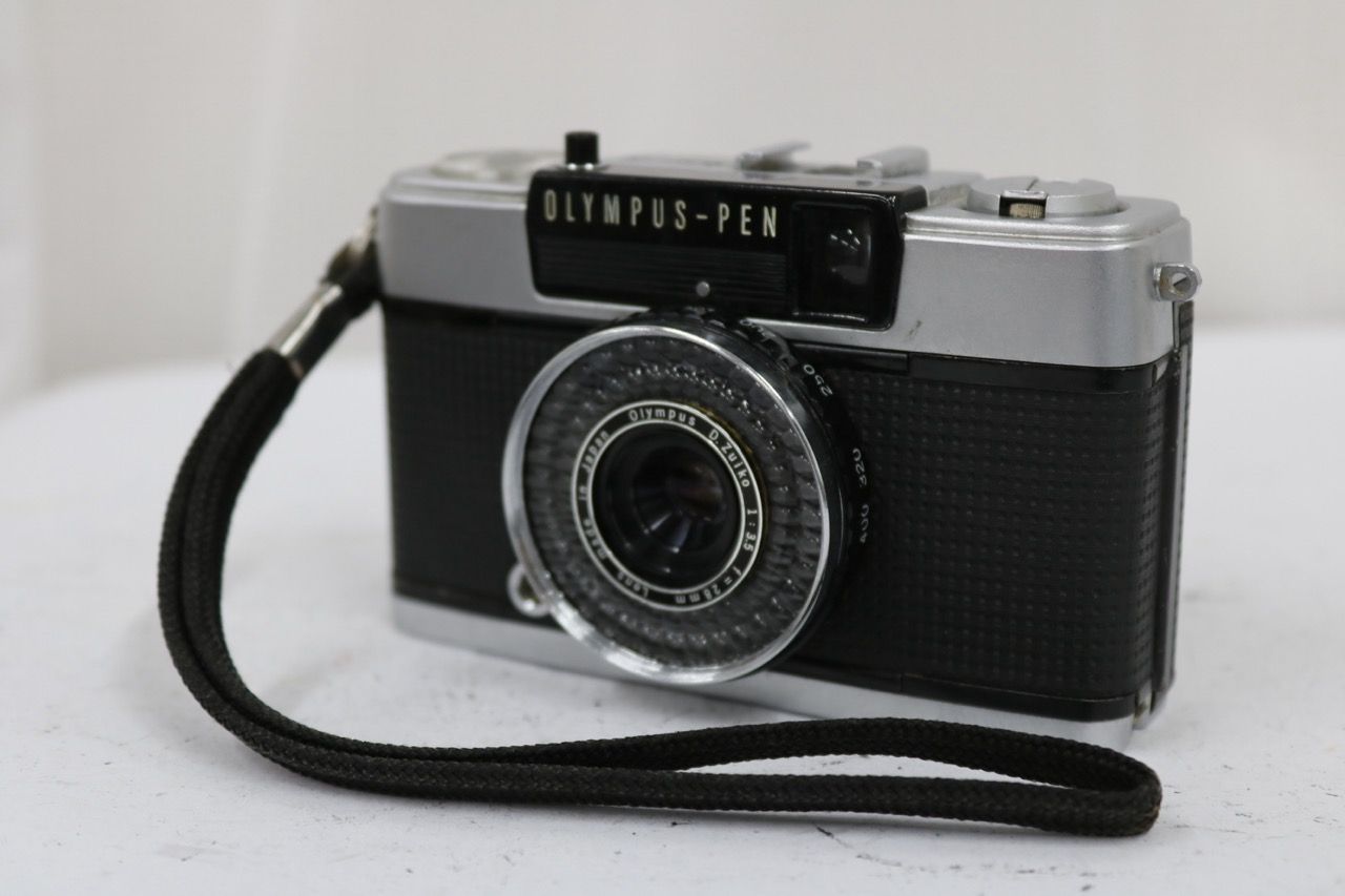 【返品保証】 オリンパス Olympus OLYMPUS-PEN EE-3 D.ZUIKO 28mm F3.5 カメラ e12688