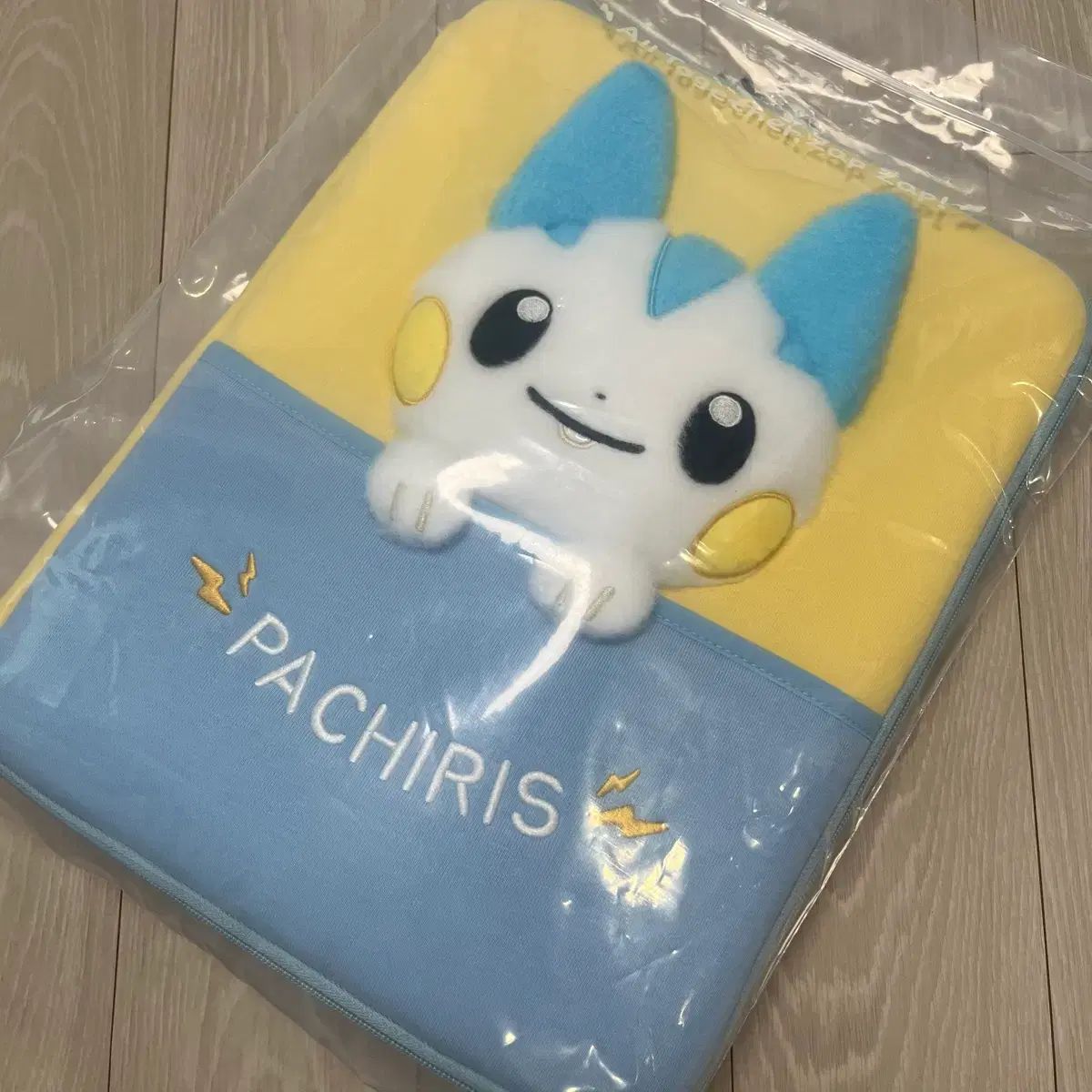 パチリース ポーチ