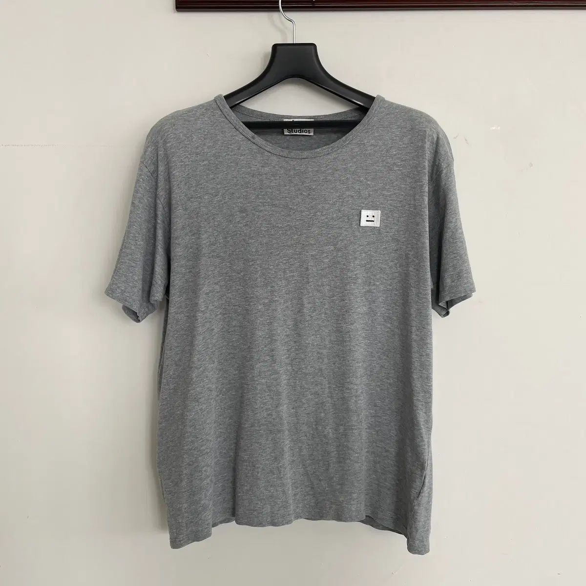 Acne Studios アクネストゥディオズ グレー スモール ロゴ 半袖 T 