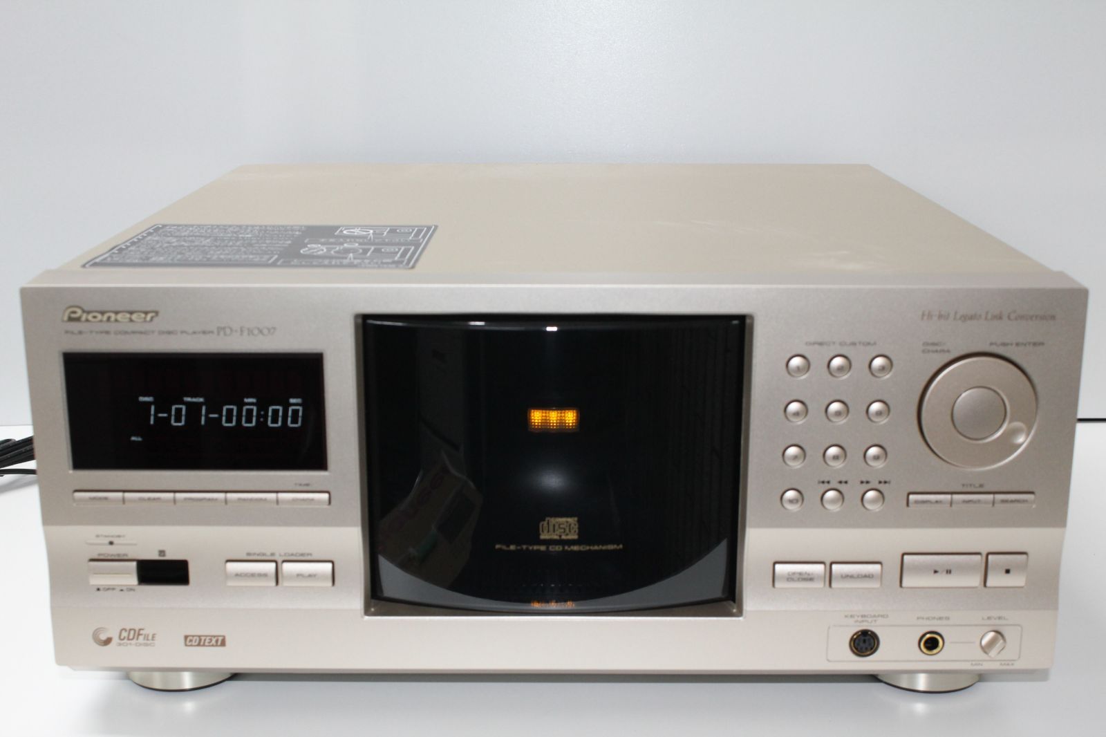 パイオニア　301枚ファイルタイプCDプレーヤー PD-F1007(おまけ付き) Amazon.co.jp: CDプレイヤー デッキ チェンジャー PD-F1007 301枚