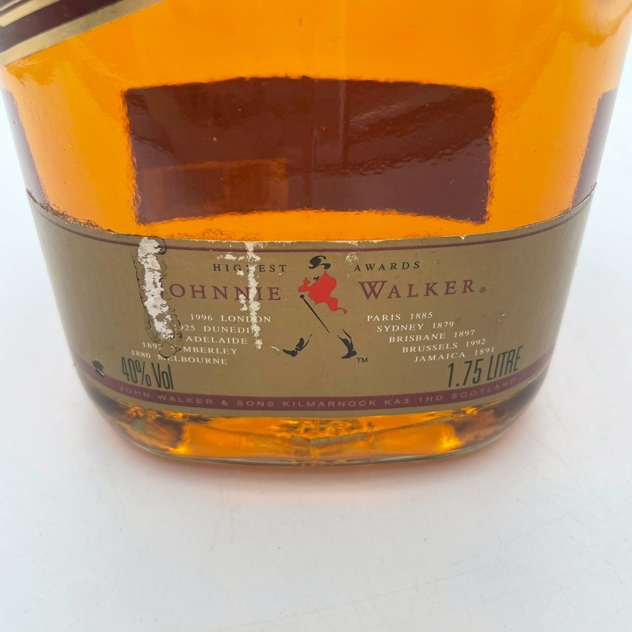 ジョニーウォーカー　赤ラベル　古酒　未開封 ジョニーウォーカー レッドラベル 1.75L 古酒 未開栓 - メルカリ