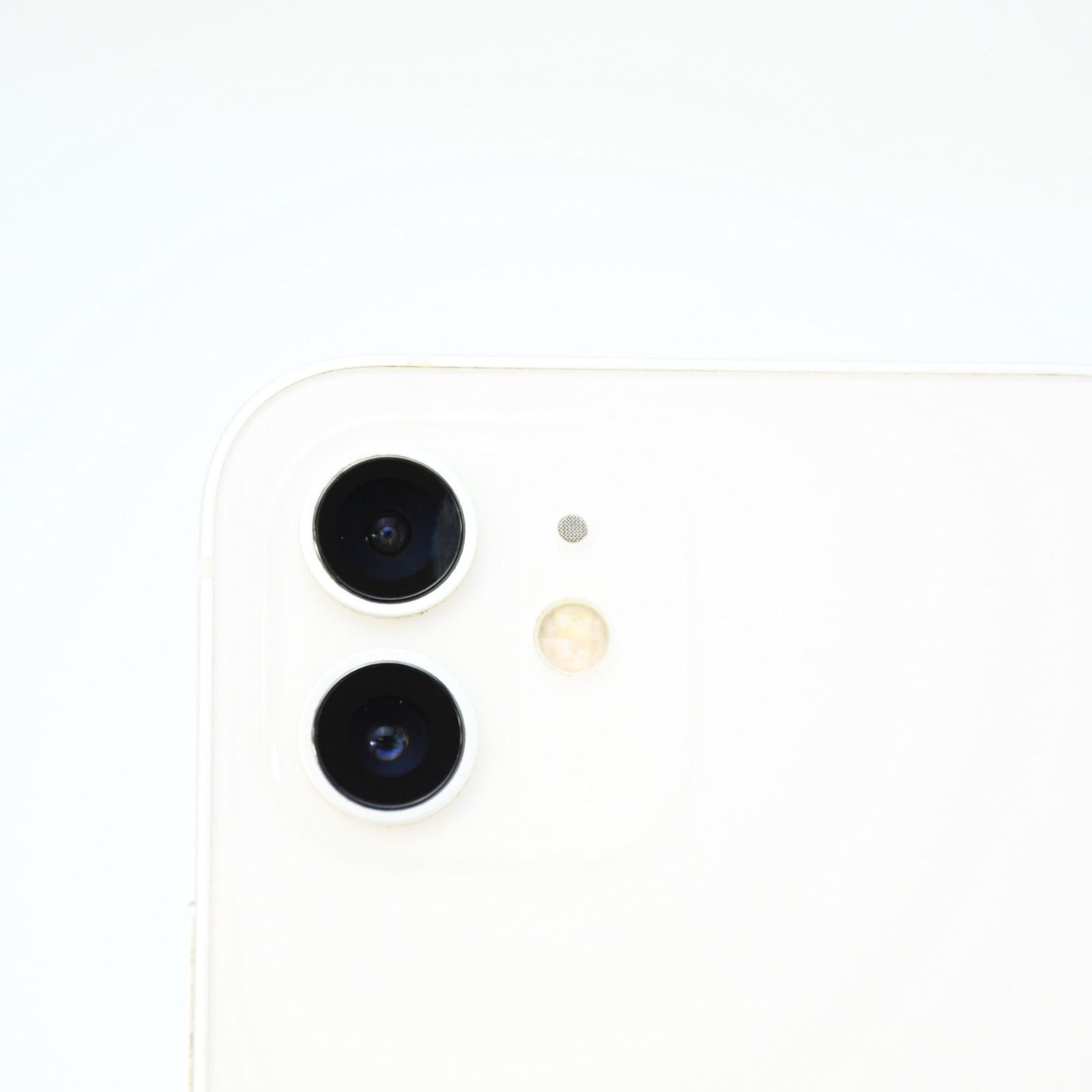 iPhone12 64GB ホワイト docomo SIMフリー - メルカリ