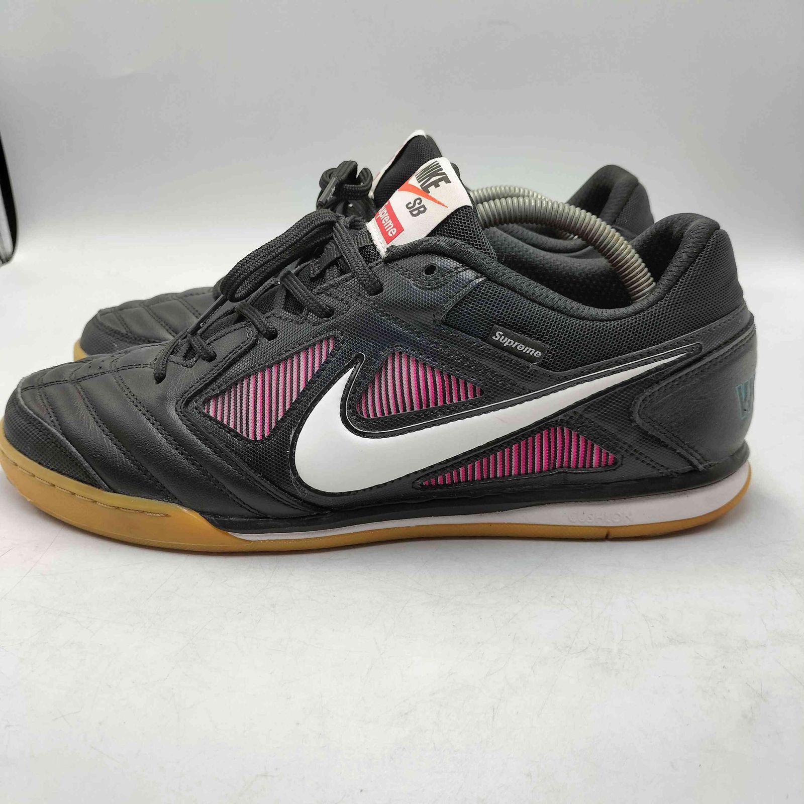シュプリーム Supreme 18AW LUNAR GATO BLACK ルナ ガトブラック