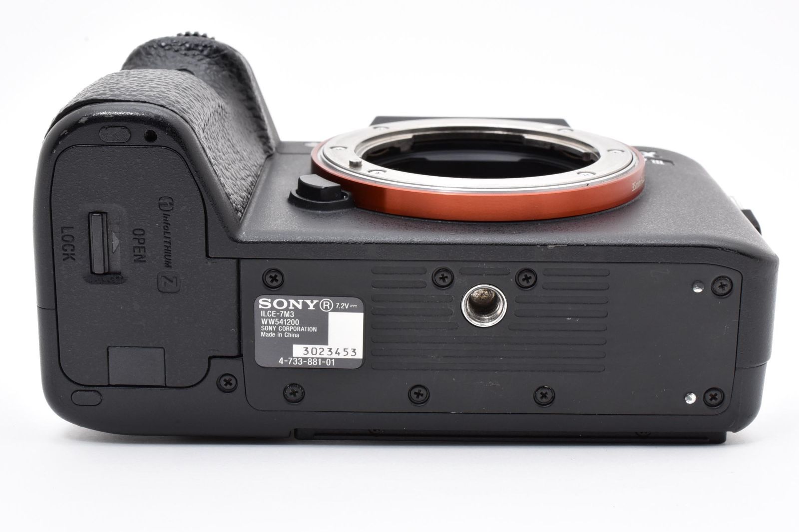 再出品　ほぼ未使用　SONY α7III ILCE−7M3 α（ソニー） ソニー SONY α7III ILCE-7M3 ボディ ミラーレス 一眼レフ