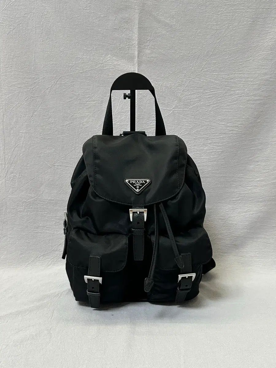 プラダ リナイロン バックパック スモール ツーポケット バックル ポコノ