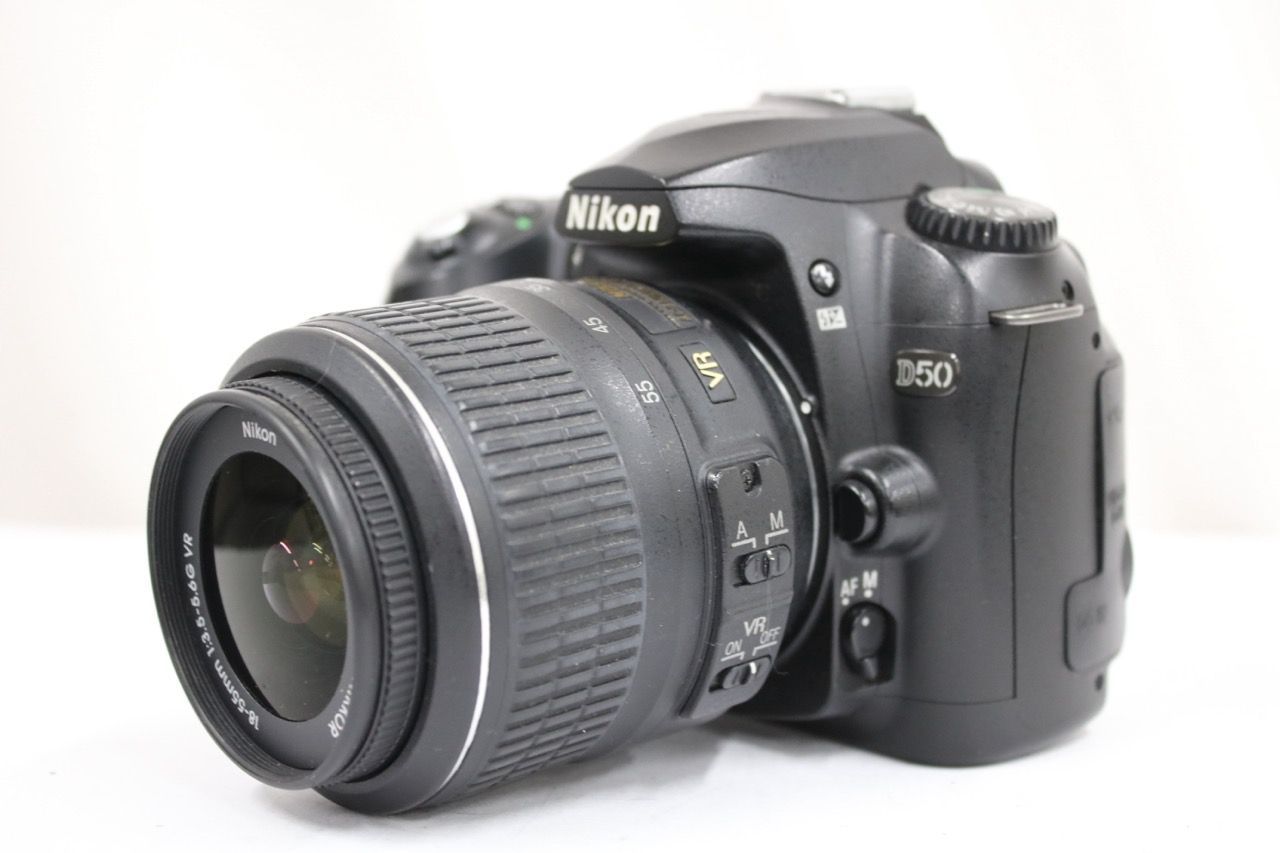 【返品保証】 ニコン Nikon D50 AF-S DX NIKKOR 18-55mm F3.5-5.6G VR デジタル一眼 e12930
