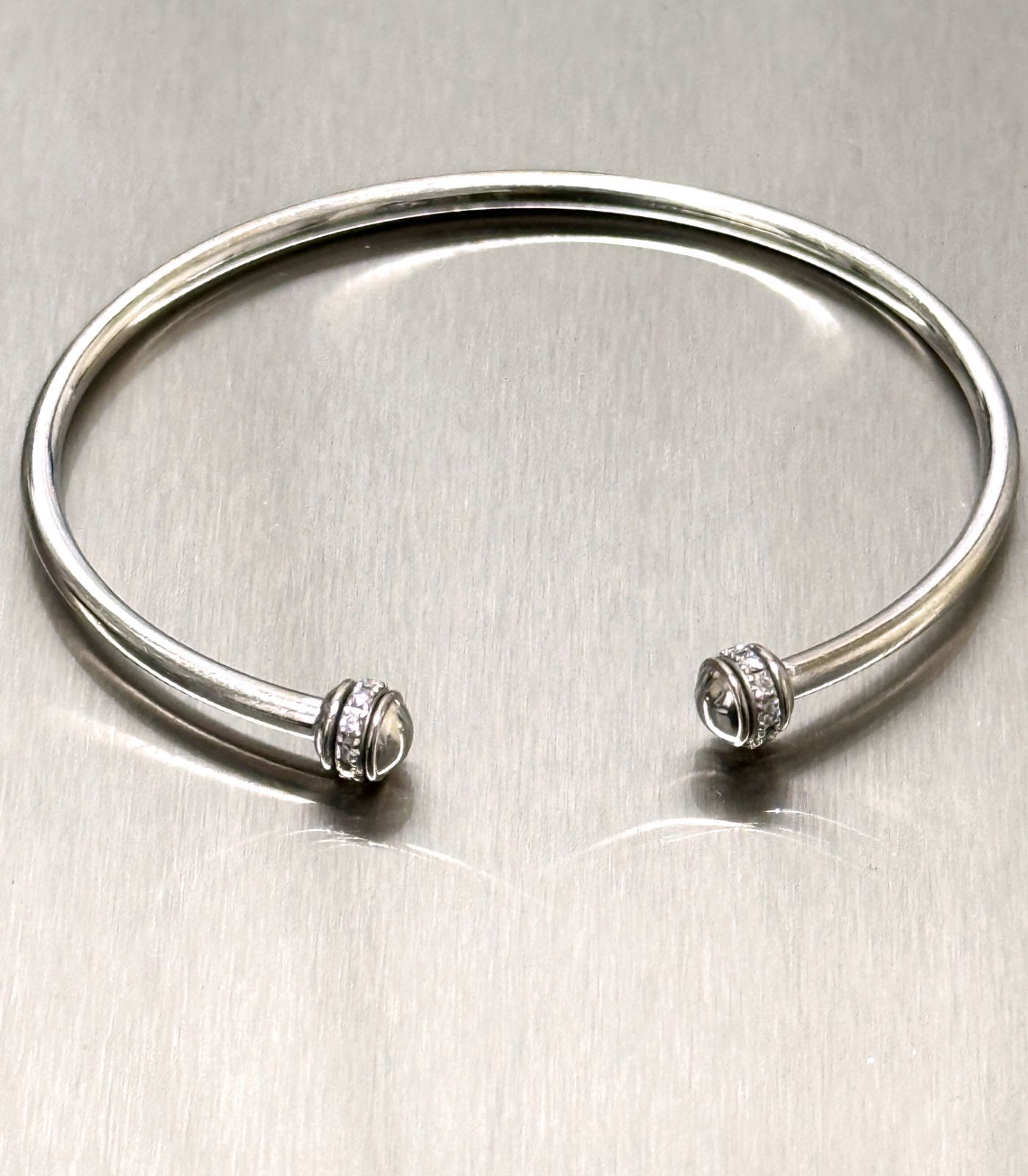 PIAGET ピアジェ K18 WG Possession バングル ダイヤモンド ポセション ブレス パヴェ ダイヤ ホワイトゴールド PIAGET ピアジェ K18 WG Possession バングル ダイヤモンド ポセション ブレス パヴェ ダイヤ ホワイトゴールド