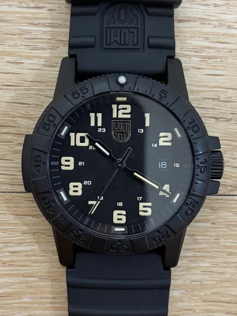 LUMINOX ルミノックス XS 0330 オールブラック 時計
