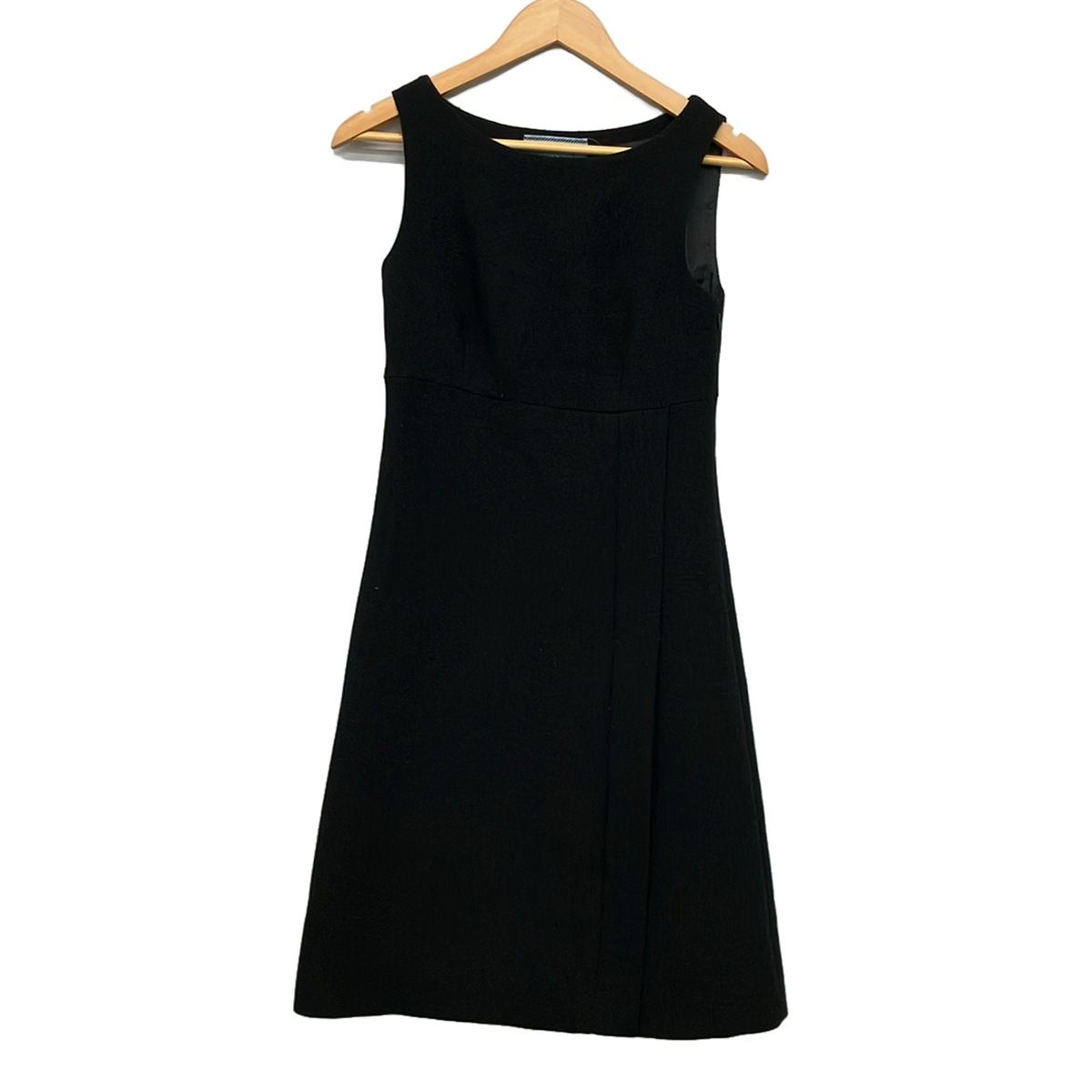 PRADA ワンピース シルク100% ノースリーブ サイズ38 レディース 中古・古着通販】PRADA (プラダ) ノースリーブワンピース ブルー