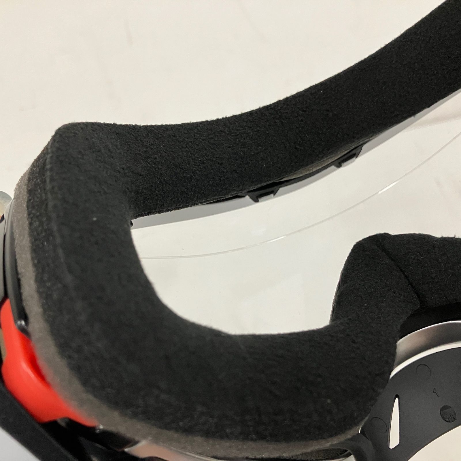OAKLEY Airbrake MX 0OO7046 オークリーエアブレイクMX オフロードゴーグル 中古 美品 B11286792 OAKLEY Airbrake MX 0OO7046 オークリーエアブレイクMX オフロードゴーグル 中古 美品 B11286792